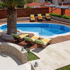 Apartments Diana - NEW heated pool