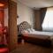 Lainez Rooms & Suites