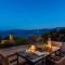 Myrsini's Castle House - Comfortable Residence with Large Balcony & Sea View