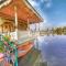 Raja's Palace Houseboat - Dal lake