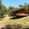 Rustic Cabin in the Woods/Cabaña en el bosque