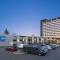 Travelodge by Wyndham Quebec City Hotel & Convention Centre