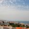 Ericeira Chill Hill Hostel & Private Rooms