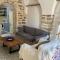 Cozy stone built apartment in Nénita!