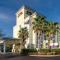 Hampton Inn & Suites Jacksonville Deerwood Park