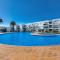 Sun Lovers Altura T1 Pool & Balcony