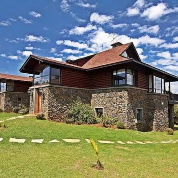 The Great Rift Valley Lodge & Golf Resort, хотел в Найваша