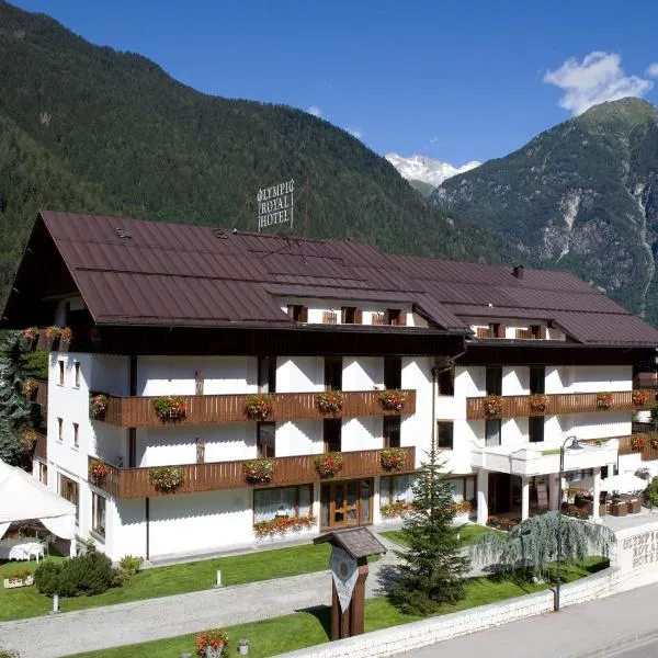 Royal Olympic Hotel, hotel di Pinzolo