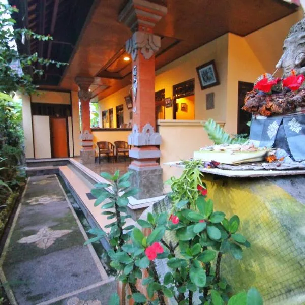 Suwar Bungalows, hotell i Ubud