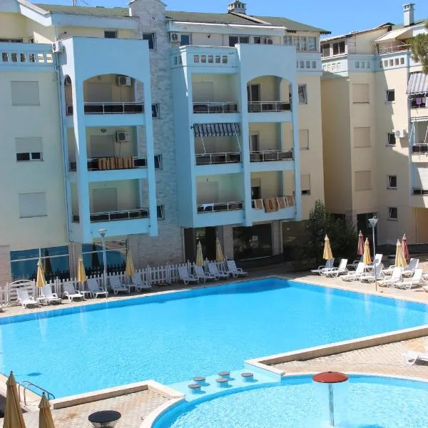 Golem Apartments, hotel din Golem