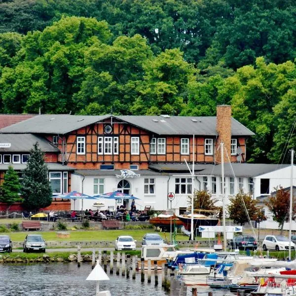 Pension Zum Alten Fährhaus – hotel w mieście Rostock