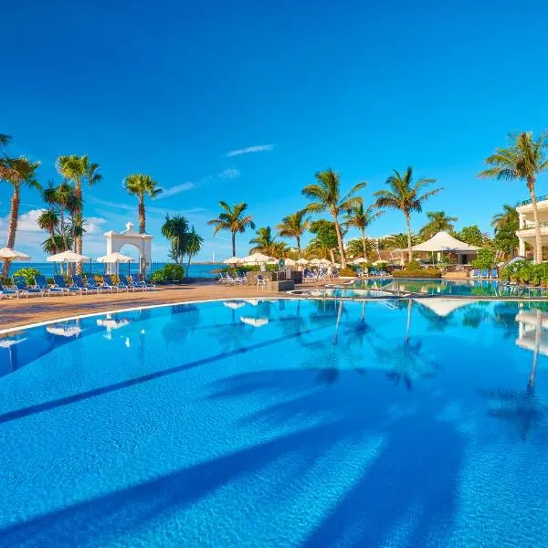 Hipotels Natura Palace Adults Only, hotel in Playa Blanca