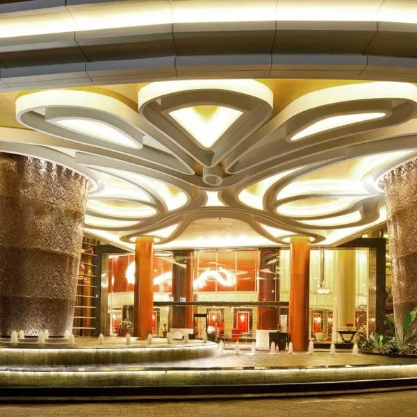 The Trans Luxury Hotel Bandung, hotel u Bandungu