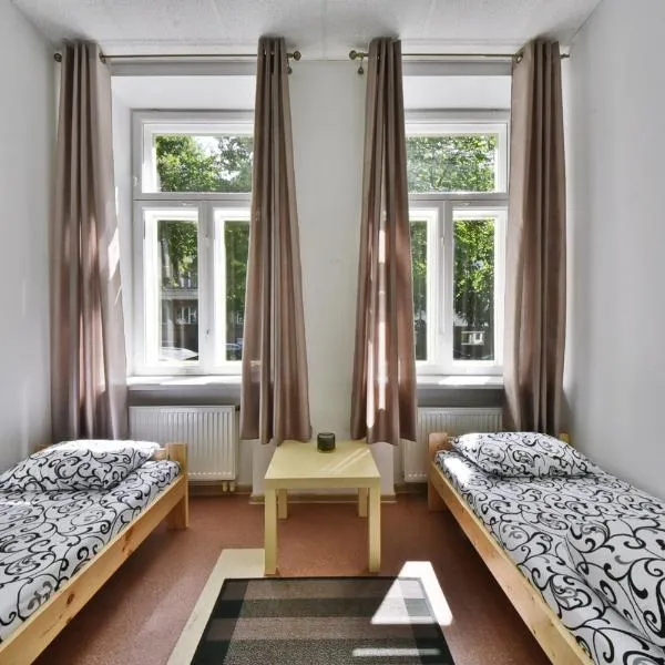 Laisves Avenue Hostel "Easy Kaunas", מלון בקובנה