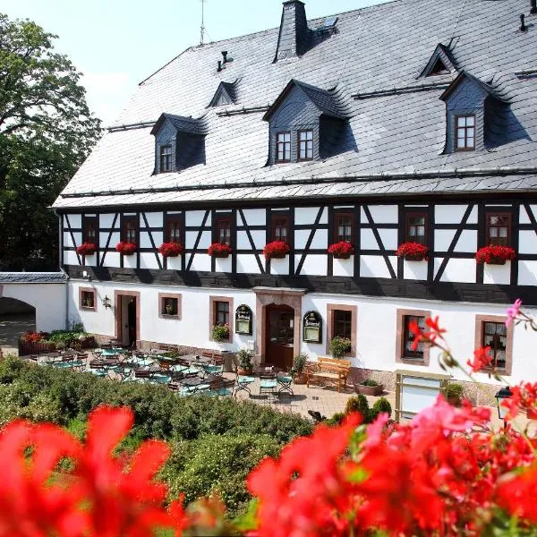 Hotel Folklorehof: Limbach - Oberfrohna şehrinde bir otel