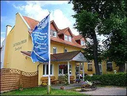 Gasthaus & Pension Zum Hirsch – hotel w mieście Oberhof