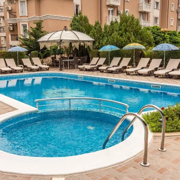 Family Hotel Venera، فندق في سفيتي فلاس