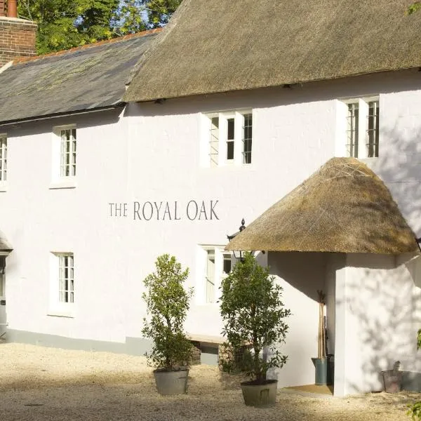 The Royal Oak, khách sạn ở Warminster