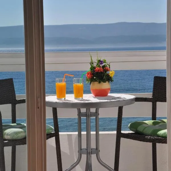 Anastazija sea View, hotel v Omišu