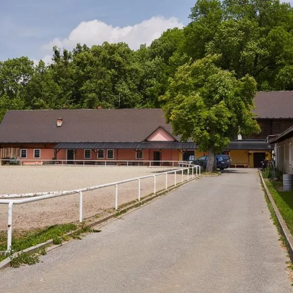 Penzion Hradisko, hotel v Rožnově pod Radhoštěm