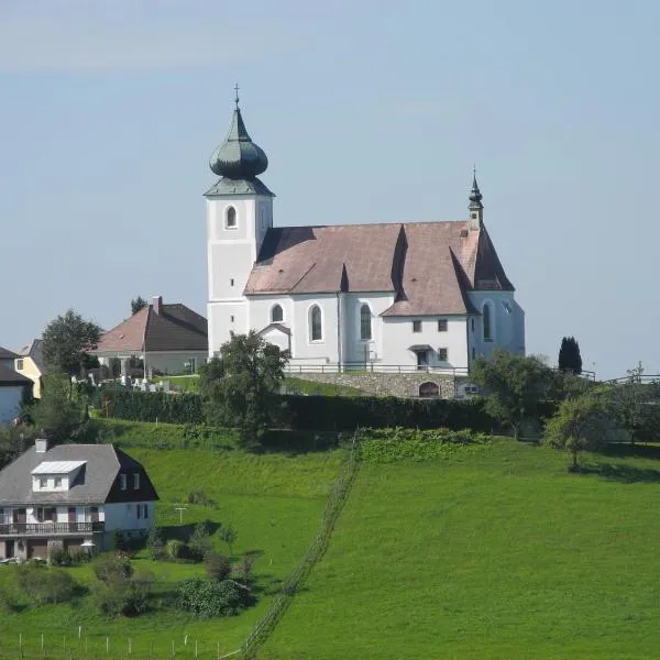 Ferienwohnungen Kössl, hotell i Lunz am See