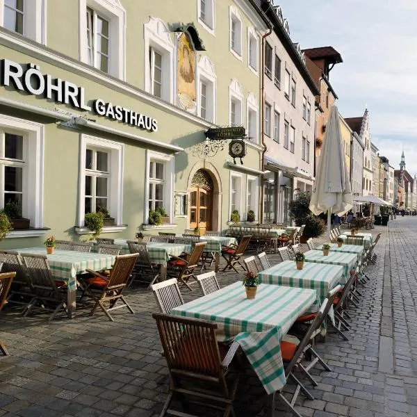 Hotel & Gasthaus DAS RÖHRL Straubing, готель у місті Штраубінг