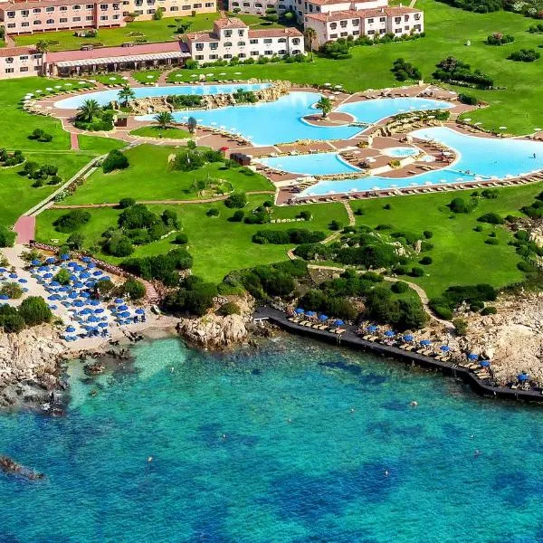 COLONNA RESORT, a Colonna Luxury Beach Hotel, Porto Cervo, hotel v Porto Cervu