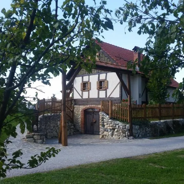 Domus Antiqua, hotel din Donja Voća