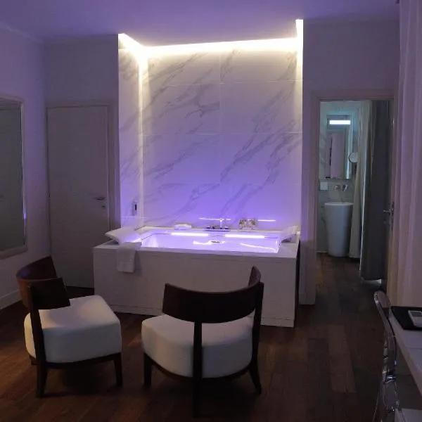 Palazzo Cini Luxury Rooms in Pisa: Pisa şehrinde bir otel