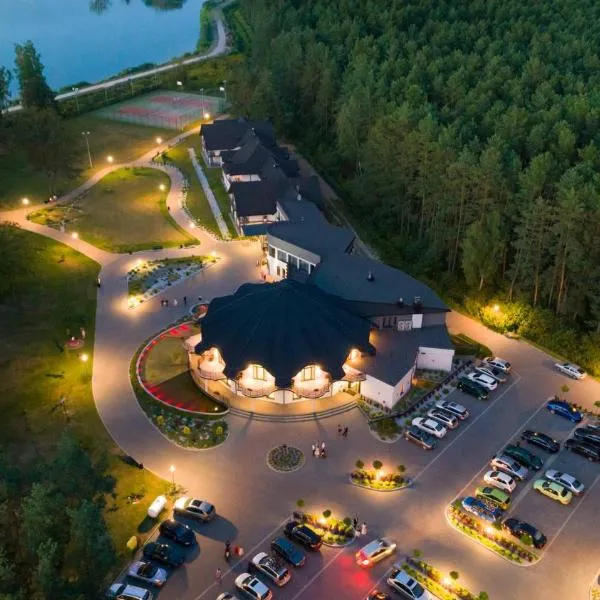 Rezydencja Sosnowa Luxury Hotel, hotel v mestu Wierzchowiska