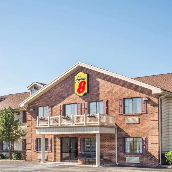 Super 8 by Wyndham Madison IN, hotel din Madison