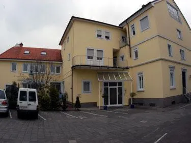 Hotel Kurpfalz, hôtel à Römerberg