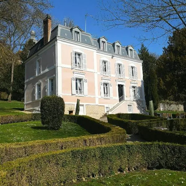 Maison d'hôtes Stella Cadente, hotel v destinaci Provins