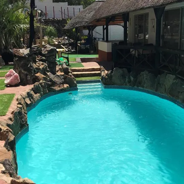 Tourmaline Guest House, hotel i Windhoek