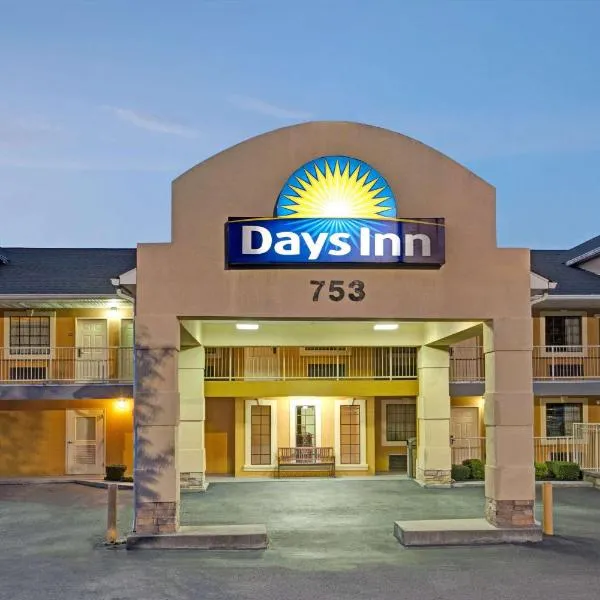 Days Inn by Wyndham Marietta White Water, hotel v mestu Marietta