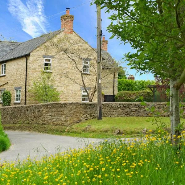 Brook Farm Cottage, hotel sa Bicester