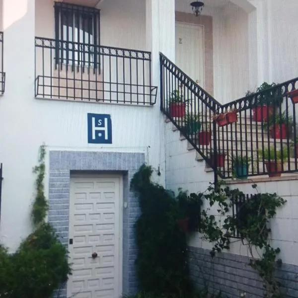 Hostal Alameda, hotelli Meridassa