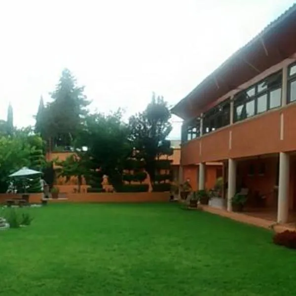 Hotel Ollin Teotl: San Juan Teotihuacan bir otel