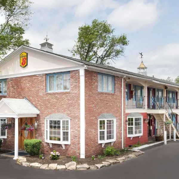 Super 8 by Wyndham Sturbridge: Sturbridge (Massachusetts) bir otel