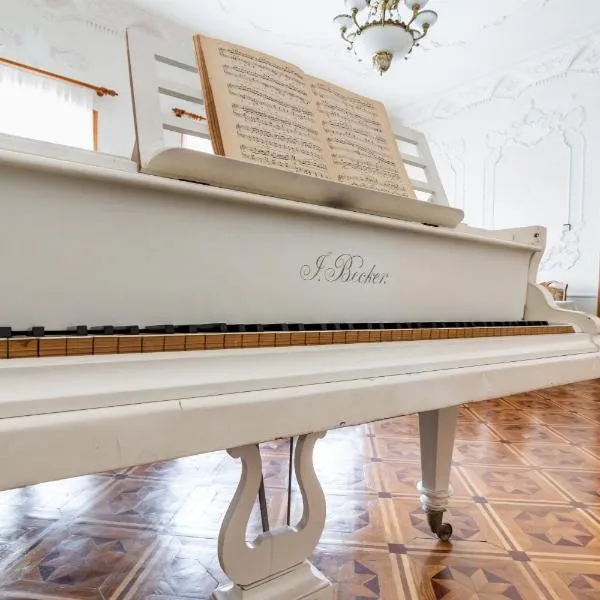 The Grand Piano Villa, hotel din Kutaisi