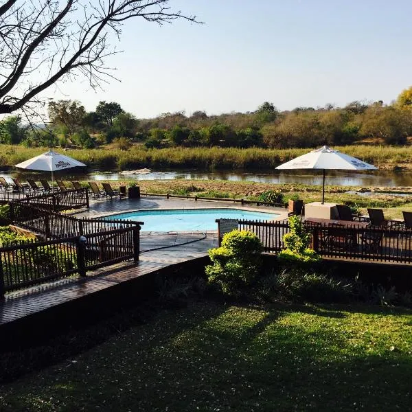 Sabie River Bush Lodge: Hazyview şehrinde bir otel