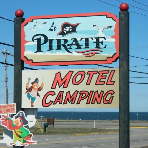 Motel & Camping Le Pirate, hotel di Cap Chat