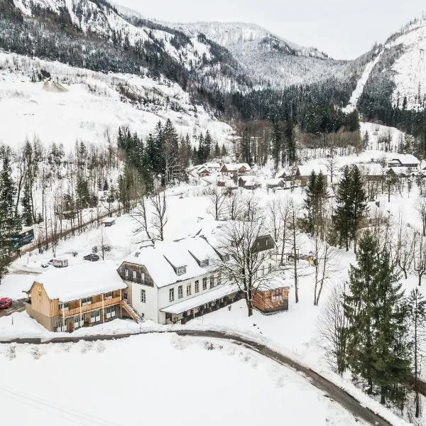 JUFA Hotel Grundlsee, hotelli kohteessa Grundlsee