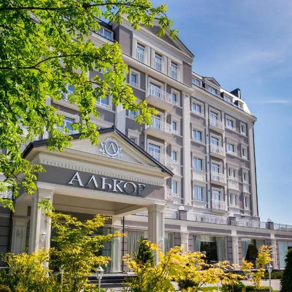 Hotel Alkor, hotel v mestu Truskavets