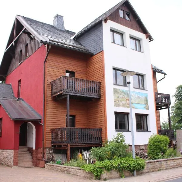 Pension Danzer, hotelli kohteessa Oberhof