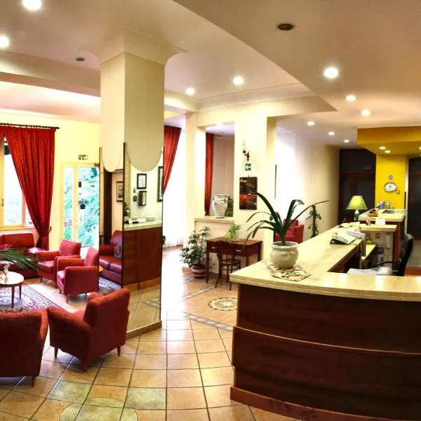 Hotel Mediterraneo, hotel u gradu Čefalu