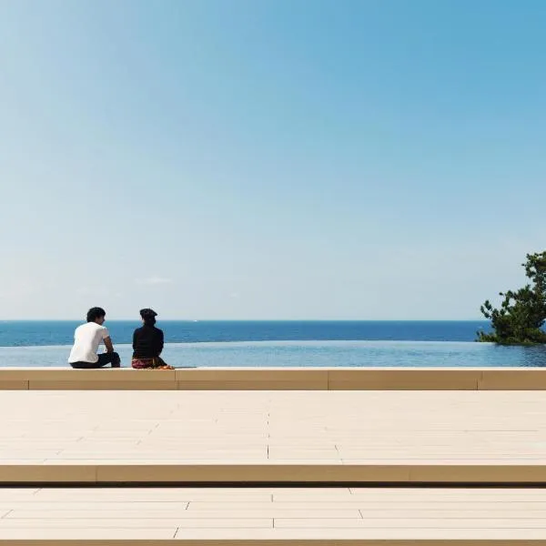 Shirahama Key Terrace Hotel Seamore, hótel í Shirahama