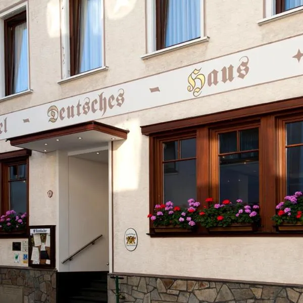 Hotel Deutsches Haus, viešbutis mieste Sankt Goarshauzenas