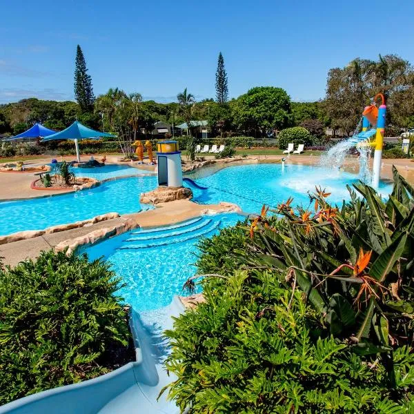 BIG4 Park Beach Holiday Park، فندق في كوفس هاربور