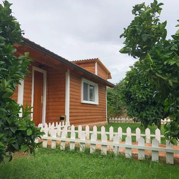 The Mussel House, хотел Ksamil